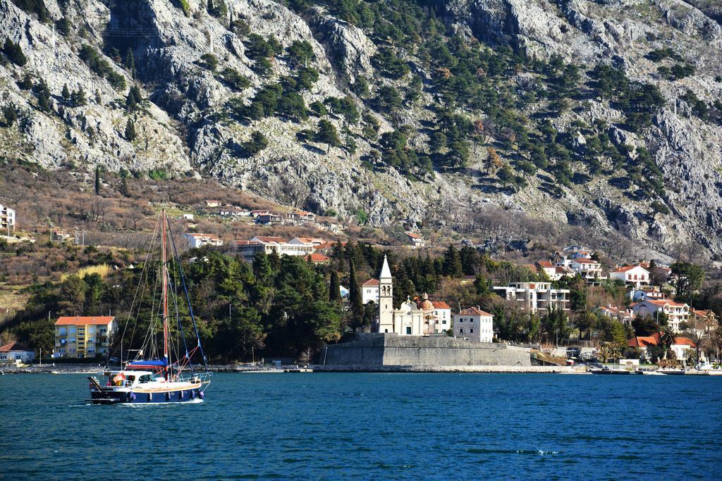 Apartments Tre Sorelle Kotor Exterior foto